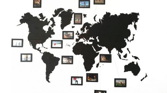 dekoatyvinis zemelapis ant sienos